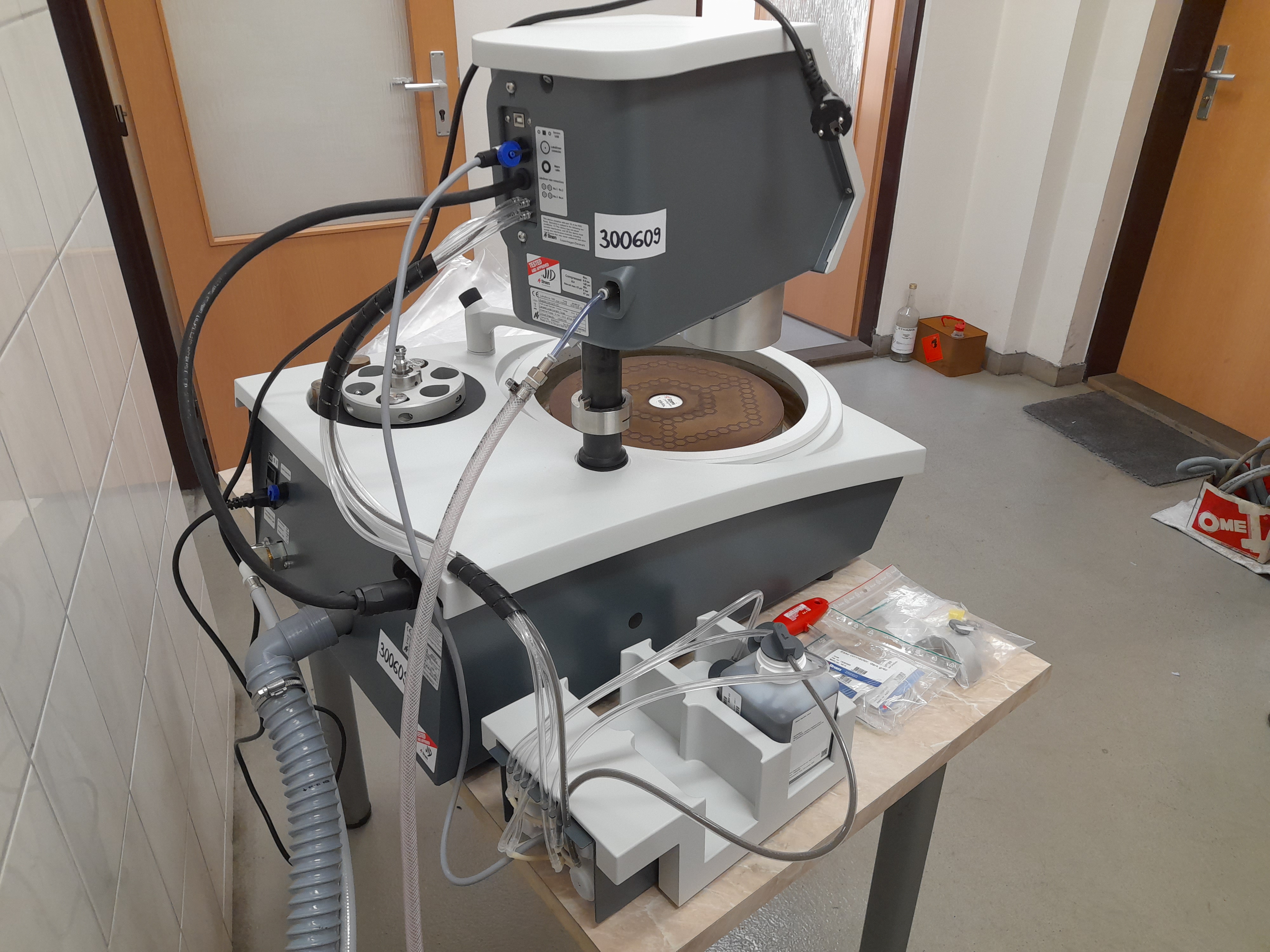 Zkušebna - Ruční bruska a leštička SMARTLAM 2.0